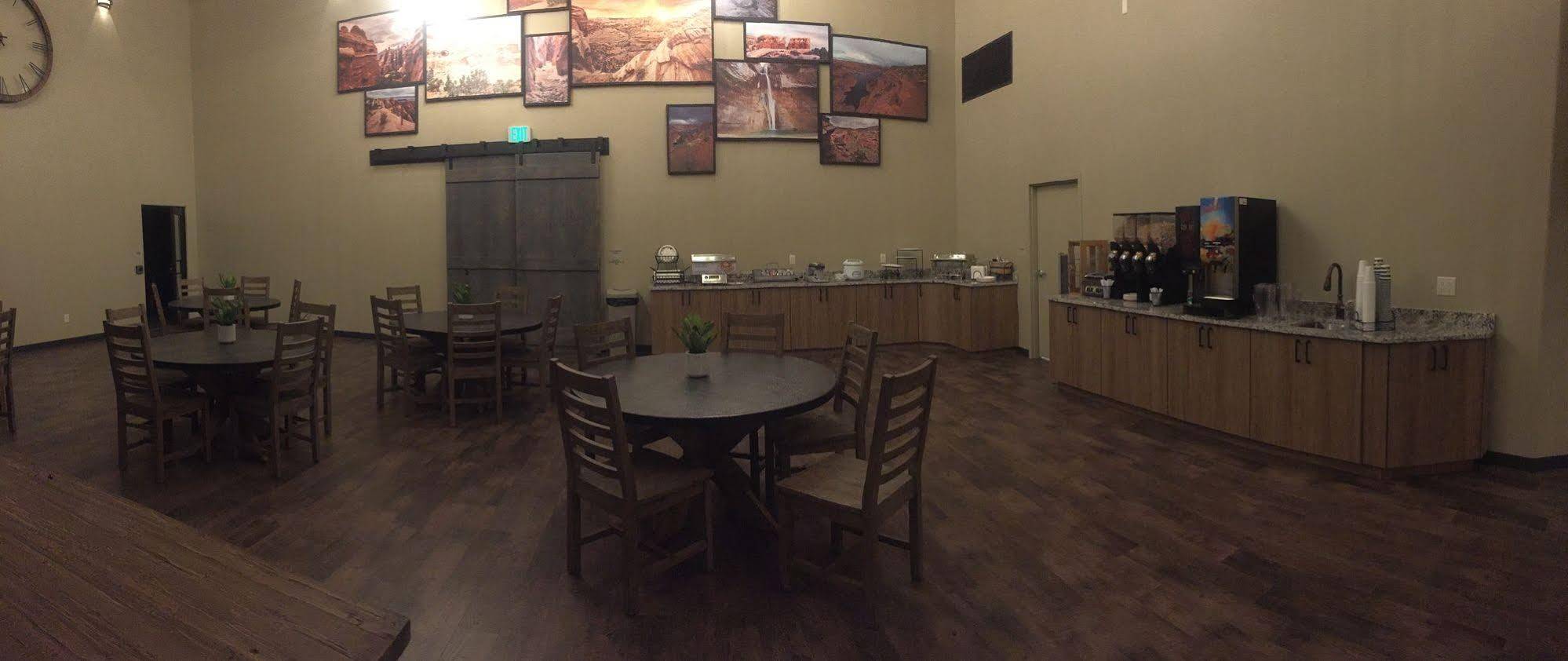 Canyon Country Lodge 에스칼란테 외부 사진